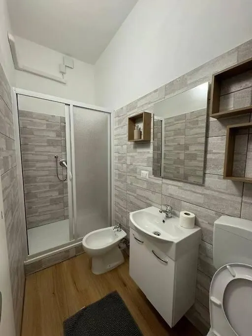 Cozy Apartment Centocelle Rome